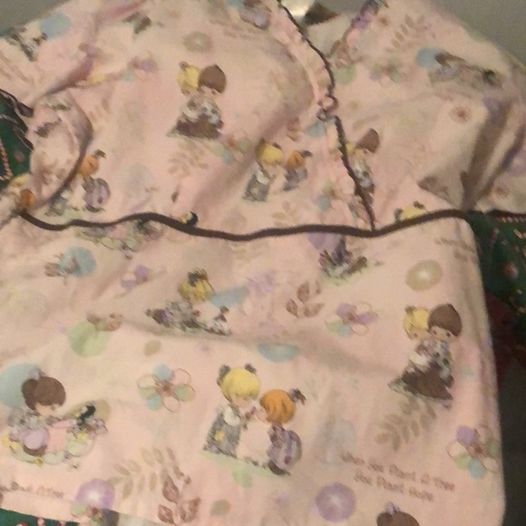 Scrub top - Picture 2 of 2